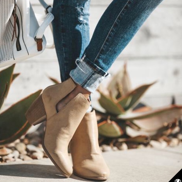 qupid ankle booties
